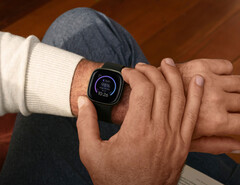 O Fitbit Sense e o Versa 3 são agora elegíveis para o Fitbit OS 5.3. (Fonte de imagem: Fitbit)