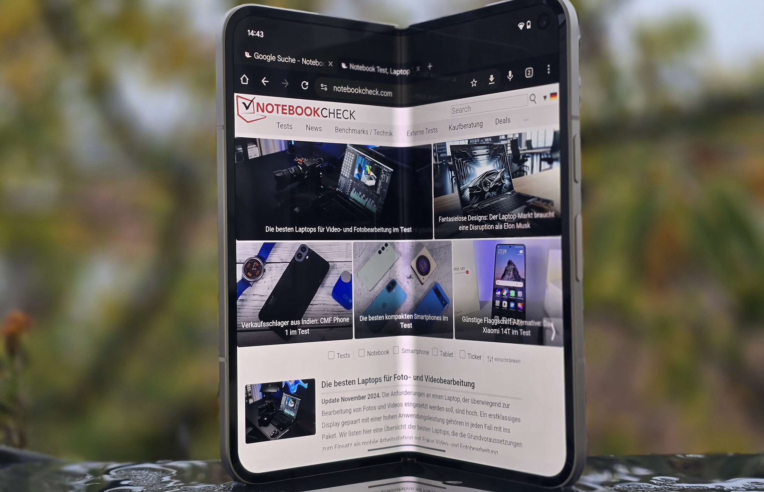 Google Pixel 9 Pro Fold smartphone Notebookcheck review (image source: Marcus Herbrich)