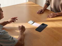 O Anker Soundcore Work (foto) é compatível com a sumarização alimentada por IA e pode identificar vários alto-falantes automaticamente. (Fonte da imagem: Anker Soundcore)