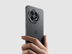O OnePlus 13R vendido no Reino Unido e na União Europeia virá em uma caixa de varejo menor. (Fonte da imagem: OnePlus)