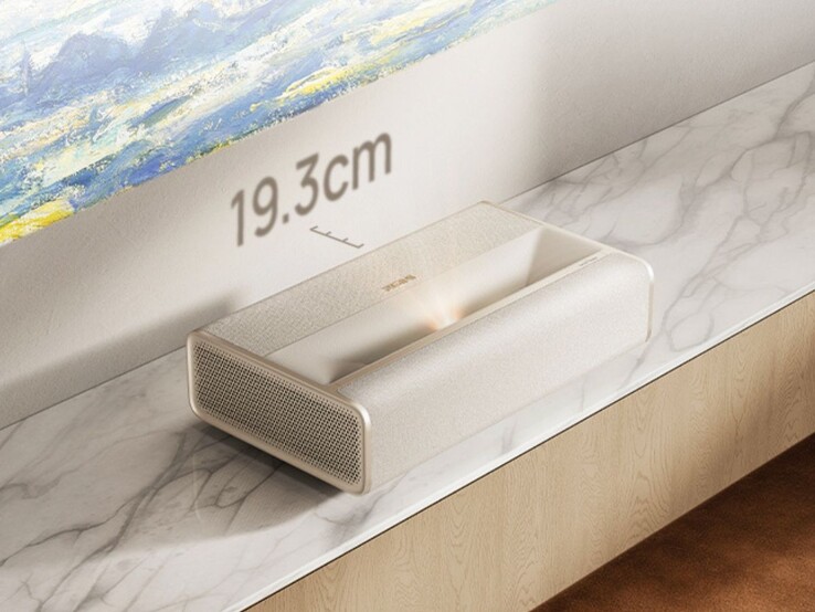 O projetor Xgimi Mira 4K