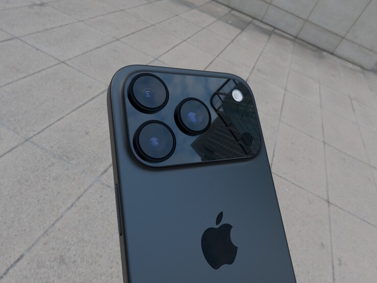 Um iPhone de última geração(?). (Fonte: Digital Chat Station via Weibo)