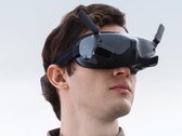 O DJI Goggles Integra deve proporcionar uma melhor experiência de visualização graças aos seus painéis Micro-OLED. (Fonte de imagem: DJI)