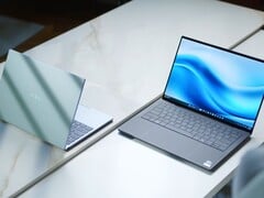O novo Dell XPS 13 2026 pesa apenas 1 kg (2,2 lbs.).
