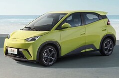 O BYD Ocean Seagull é um dos modelos que a montadora está descontando (Fonte da imagem: BYD)