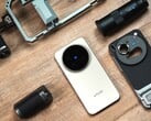 Importando o Vivo X300 Pro e o mais compacto Vivo X300, carro-chefe da câmera Zeiss: Alguns varejistas já estão cotando preços em euros para o modelo chinês. (Fonte da imagem: Weibo)