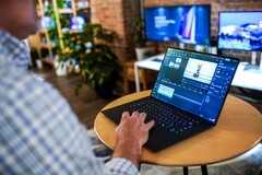 O novo Dell XPS 16 9640 é baseado no design do XPS 13 e substitui totalmente o XPS 15. (Fonte da imagem: Dell)