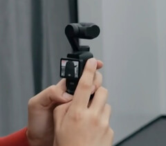 O próximo DJI Pocket parece destinado a ser vendido como o Osmo Pocket 3. (Fonte da imagem: @Quadro_News)