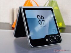 O Galaxy Z Flip 7 FE agora é oficial (fonte da imagem: Notebookcheck)
