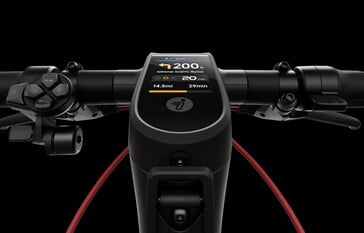 A scooter elétrica Segway Max G3 Plus vem equipada com um visor colorido para navegação.