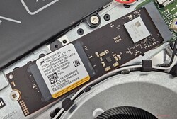 O desempenho do SSD Micron 2400 de 512 GB é suficiente para o uso casual