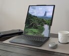 O ThinkBook Plus Gen6 possui uma tela OLED de 16,7 polegadas em um formato de 14 polegadas (Fonte da imagem: Notebookcheck)