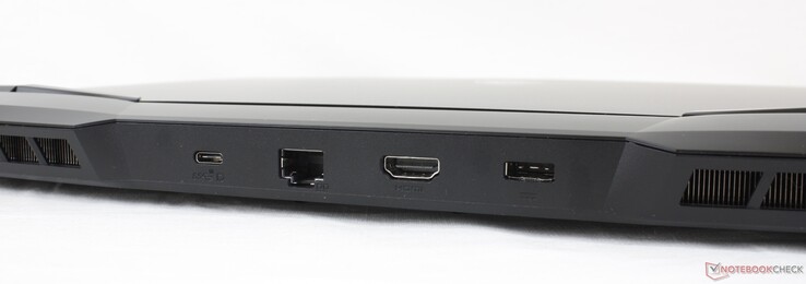 Atrás: USB-C 3.2 Gen. 2, 2.5 Gbps RJ-45, HDMI 2.0, adaptador AC