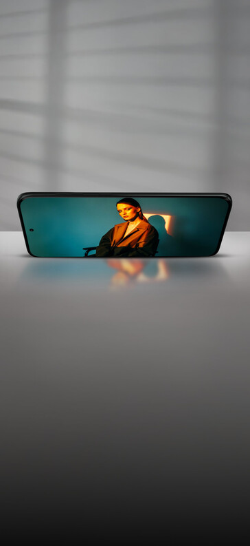 Vazamento de imagem promocional do Edge 70 Fusion