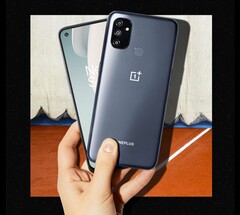 A OnePlus Nord N100 oferece mais do que a folha de especificações oficial afirma que oferece. (Fonte de imagem: OnePlus)