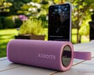 O Sound Play custa 49,9 euros na União Europeia. Na foto: uma visão frontal da versão rosa.