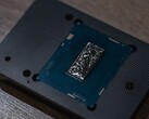 Espera-se que o Intel i9-14900KS seja lançado em 14 de março, com um preço de cerca de US$ 740. (Fonte: Pakhtunov via Overclock.net)