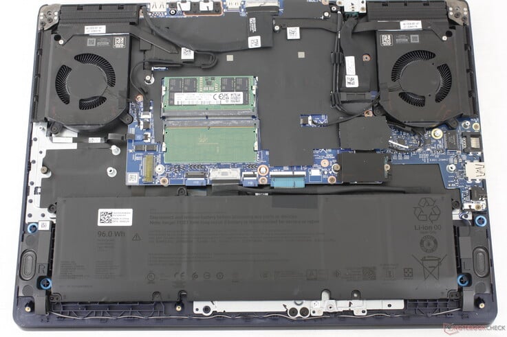 2026 A placa-mãe do Alienware 16X não apresenta mudanças significativas