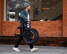 A e-bike ADO Air Carbon é um novo modelo leve e dobrável. (Fonte da imagem: Indiegogo)