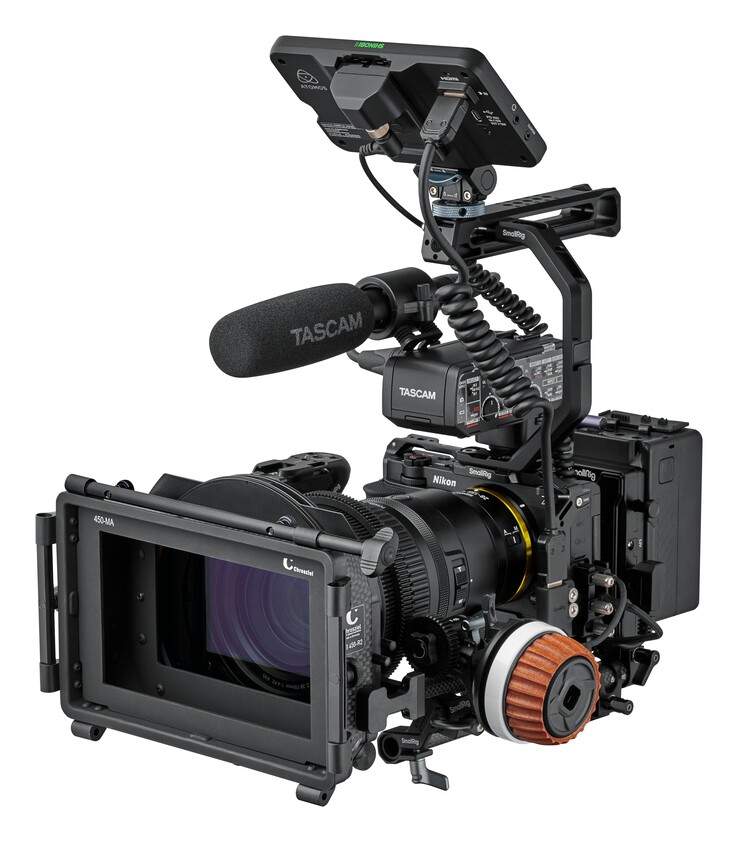 A câmera de cinema Nikon ZR pode ser totalmente equipada para uso em sets de filmagem por profissionais de cinema. (Fonte da imagem: Nikon)