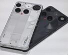 O Nothing Phone (3) virá em duas cores: preto e branco (Fonte da imagem: Notebookcheck)