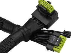 Cabo 12V-2x6 em forma de L da ASRock com pinos verdes. (Fonte da imagem: ASRock)