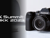 A próxima câmera APS-C de médio porte da Fujifilm provavelmente será lançada em breve. (Fonte da imagem: Fujifilm - editado) 