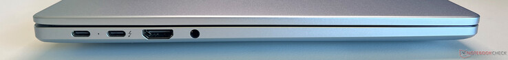 Esquerda: Esquerda: USB-C 3.2 Gen.1 (5 Gbit/s, modo DisplayPort ALT, Power Delivery), USB-C 4.0 com Thunderbolt 4 (40 Gbit/s, modo DisplayPort ALT, Power Delivery), HDMI 2.1 TMDS, áudio de 3,5 mm