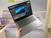 Diz-se que o Surface Laptop Ultra possui um teclado excelente.
