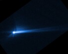 Imagem mostrando os detritos lançados da superfície de Dimorpho após o impacto intencional da espaçonave DART da NASA (Fonte da imagem: NASA, ESA, STScI e Hubble; cortada)