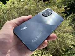 O Poco F7 da Xiaomi funciona com o HyperOS 2.0, e os anúncios estão por toda parte. Mas eles podem ser desativados.