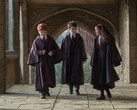 Segundo informações, Dominic McLaughlin, Arabella Stanton e Alastair Stout receberão um total de £500.000 pela primeira temporada da série Harry Potter da HBO.