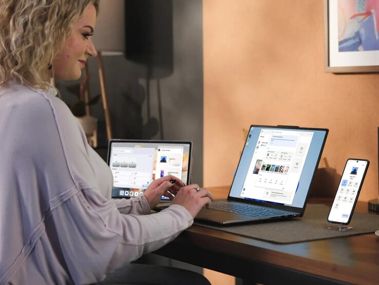 O Moto G96 também é compatível com o pacote de software Smart Connect da Motorola. (Fonte da imagem: Motorola)