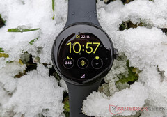 O Google manteve o sensor de SpO2 do Pixel Watch desativado até agora. (Fonte da imagem: NotebookCheck)