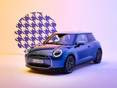 Com o lançamento dos novos Mini Cooper E e SE, a Mini tentou manter o que torna o Mini Cooper especial e, ao mesmo tempo, catapultou a marca para um futuro elétrico de forma real. (Fonte da imagem: Mini)