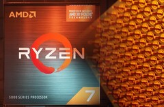 O AMD Ryzen 7 5800X3D parece ser construído para jogos e não para benchmarking sintético. (Fonte da imagem: AMD - editado)