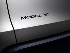 O Model Y L de três fileiras virá com uma bateria maior. (Fonte da imagem: Tesla China/Weibo)