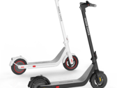 A scooter elétrica Honor Choice P10 pode viajar a até 25 kph (~16 mph). (Fonte de imagem: Honor via JD)