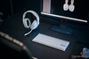 Fone de ouvido sem fio para jogos Logitech G522 branco com configuração