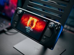 Na foto: Steam Deck executando Oblivion via GeForce Now (Fonte da imagem: Alex Wätzel do Notebookcheck)