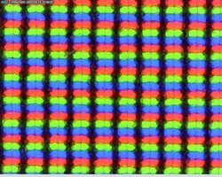 Tela fosca com estrutura de subpixel visível