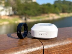 O anel inteligente Smalth Titanium oferece até 7 dias de duração da bateria em uso normal (Fonte da imagem: Smalth)