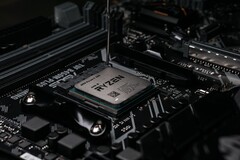 Os próximos processadores de mesa Ryzen da AMD podem oferecer núcleos de processador Zen 4 e GPUs RDNA 2. (Fonte de imagem: Luis Gonzalez)