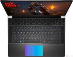 Em análise: Dell Alienware x16 R2 P120F