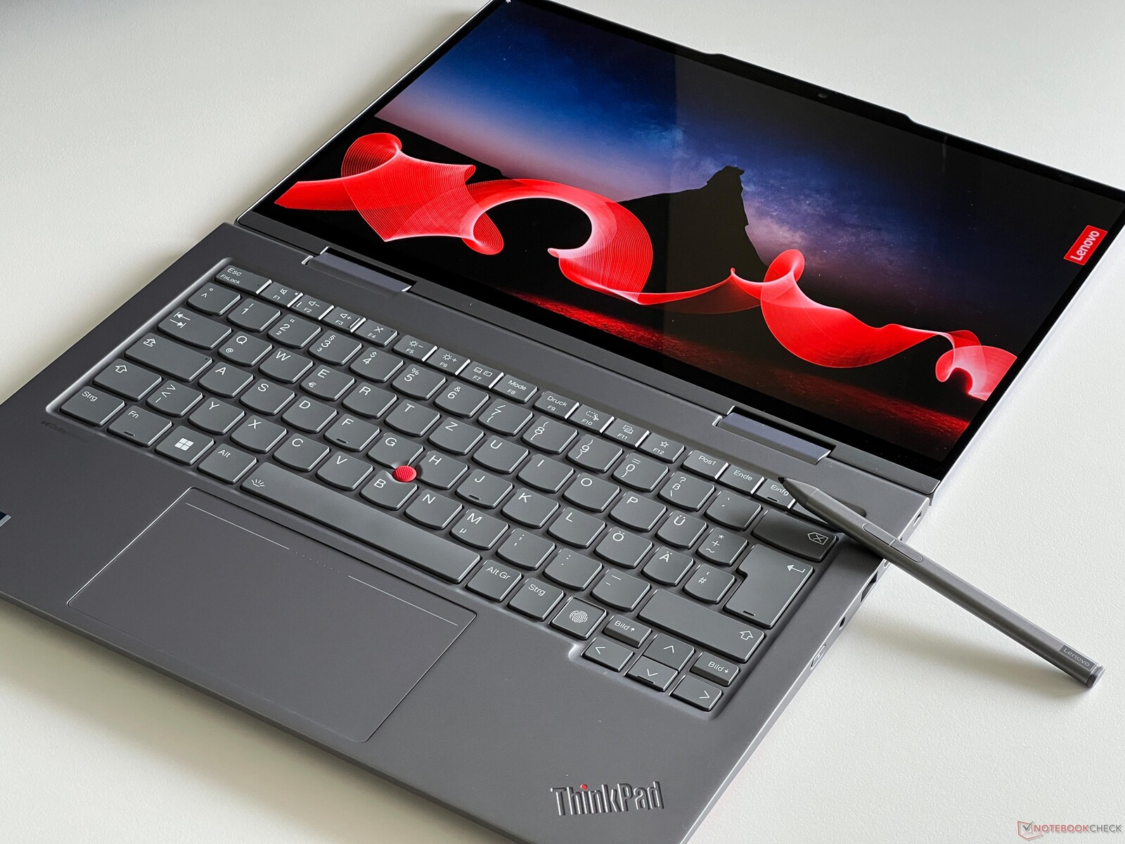 Análise do Lenovo ThinkPad X1 2in1 G9 - O conversível empresarial