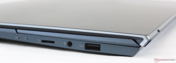Certo: MicroUSB, áudio combinado de 3,5 mm, USB-A 3.2 Gen. 1