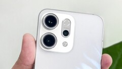 Um hands-on do &quot;Reno 14 Global Edition&quot;. (Fonte da imagem: SmartPrix)