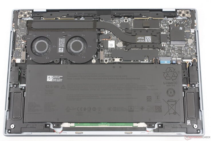 Placa-mãe do XPS 13 Wildcat. Apenas a bateria e o SSD M.2 2242 são removíveis