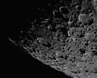 Uma imagem que mostra a superfície da Lua.