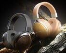 Os fones de ouvido Fiio Snowsky Nature estão disponíveis nas cores preto ou damasco.